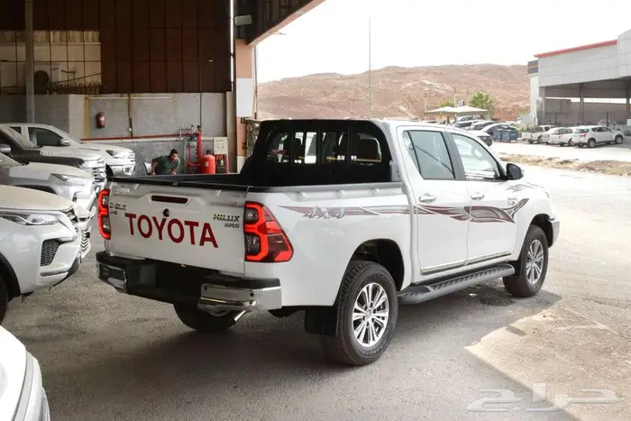 هايلوكس 2025 اتوماتيك ديزل دبل بالنقد والتقسيط 2