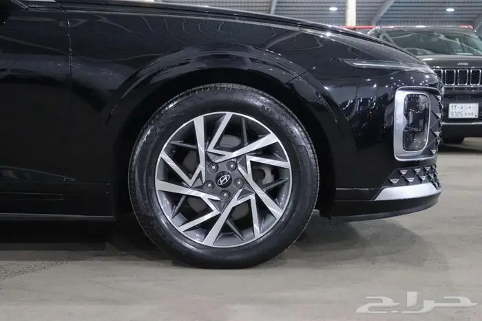 هونداي ازيرا 2023 ميد 5