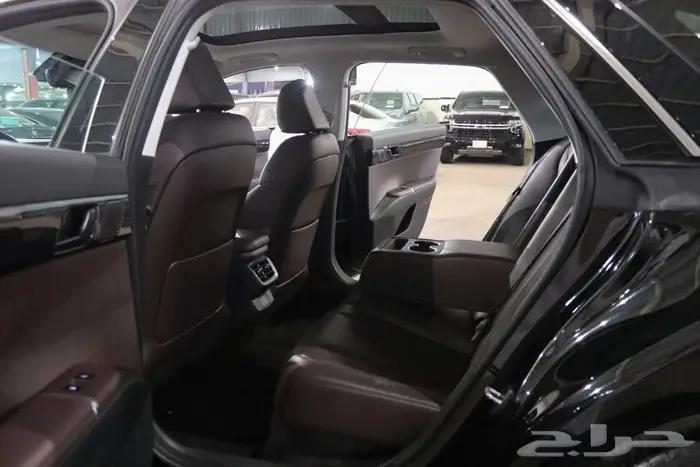 هونداي ازيرا 2023 ميد 14