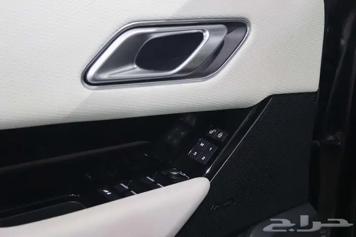 رانج روفر فيلار 2019 بلاك ايديشين V4 21