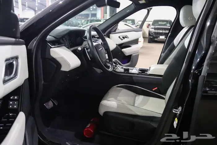 رانج روفر فيلار 2019 بلاك ايديشين V4 19