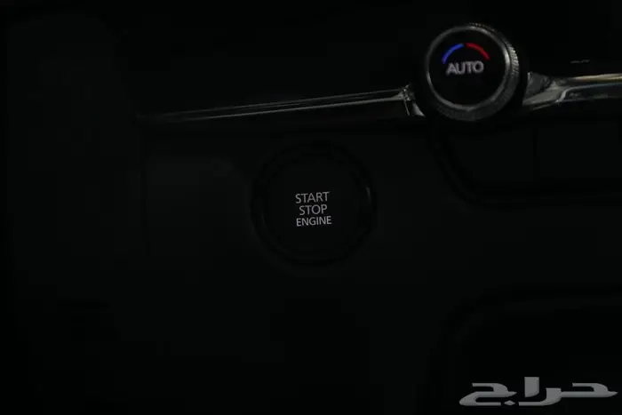 مازدا CX30 نص فل فتحة سقف اربعة سلندر موديل 2025 15