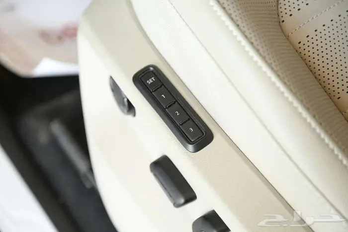 اكتشف القوة مع فولكس فاجن تيرامونت كمفورت لاين 2025 16