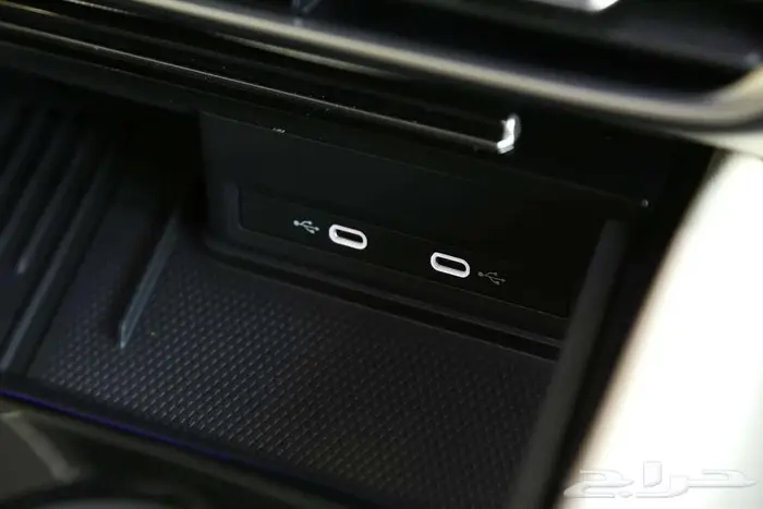 اكتشف القوة مع فولكس فاجن تيرامونت كمفورت لاين 2025 12