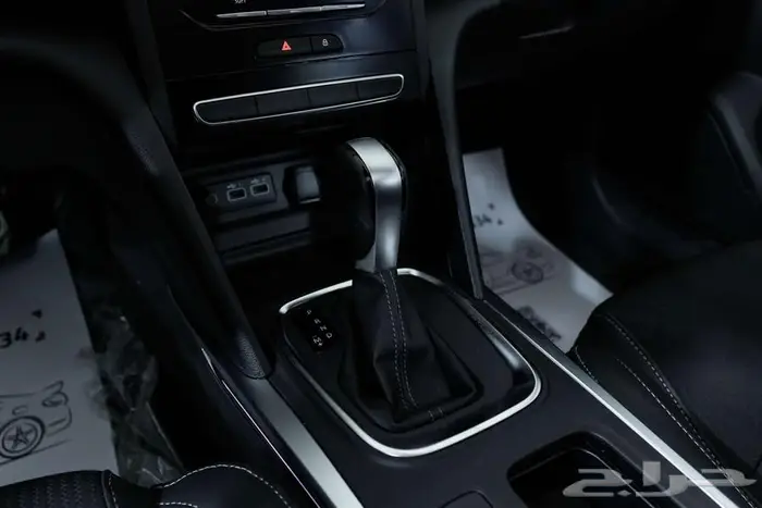 رينو ميجان اي 2024 صيانة وهدايا مجانية 9