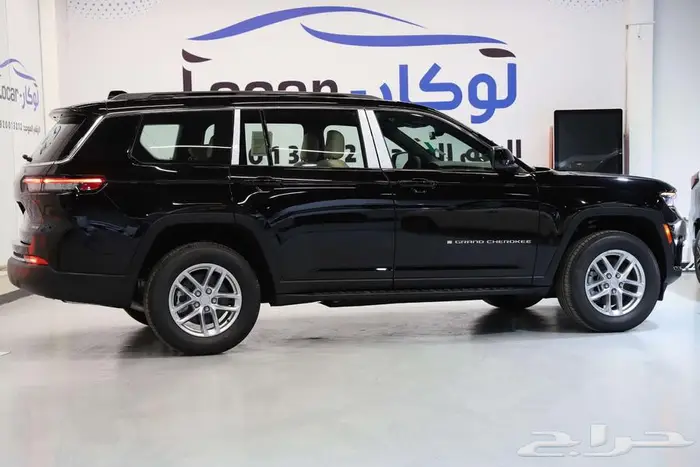 جراند شروكي لاريدو 2025 4