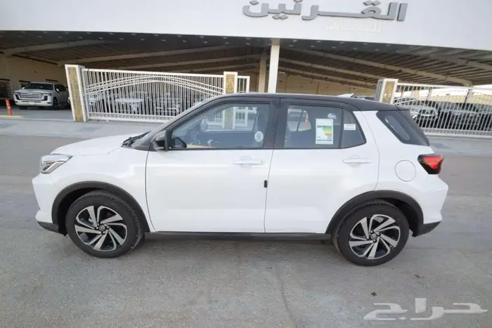 تويوتا اوربان GL استاندر بنزين 2026 اقل سعر كاش واقساط 5