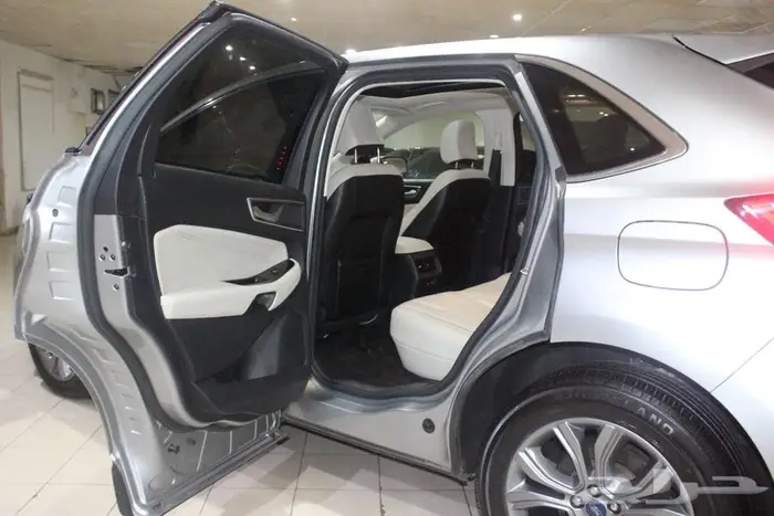 فورد ايدج تيتانيوم 2020 بانوراما بطاقة جمركية أمريكي 31