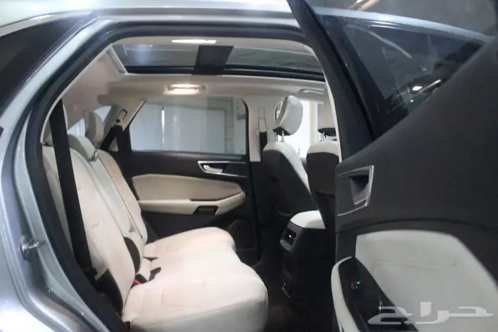 فورد ايدج تيتانيوم 2020 بانوراما بطاقة جمركية أمريكي 75