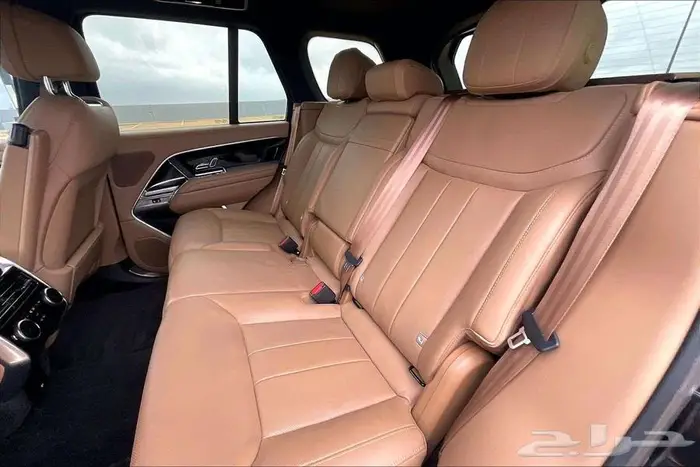 لاند روفر رنج روفر فوج 2024 نظيف بسعر قليل 11