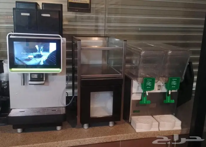 ثلاجه خضار من العمران فيها عطل بسيط مكينه كوفي خدمة ذاتيه 2