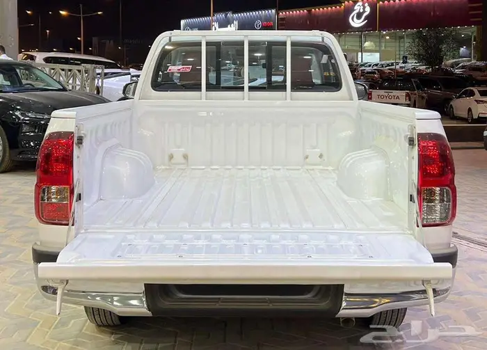 تويوتا هايلوكس غمارة GL ديزل 2025 4