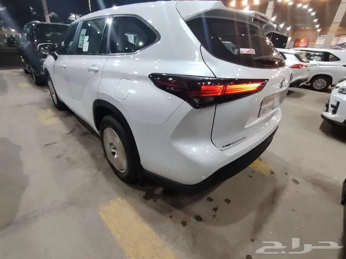 هايلاندر LE ستاندر بدون دبل موديل 2025 حبه فقط ابيض لؤلؤي 12