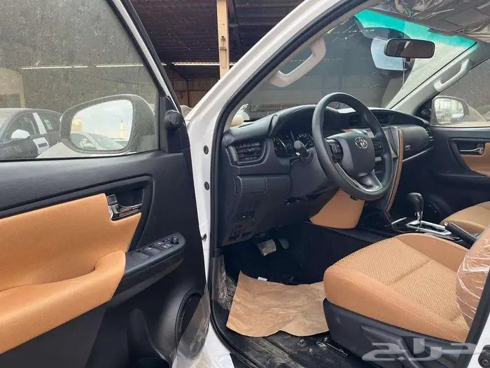 تويوتا فورتشنر GX بانزين دبل 2026 نقد و تقسيط 5