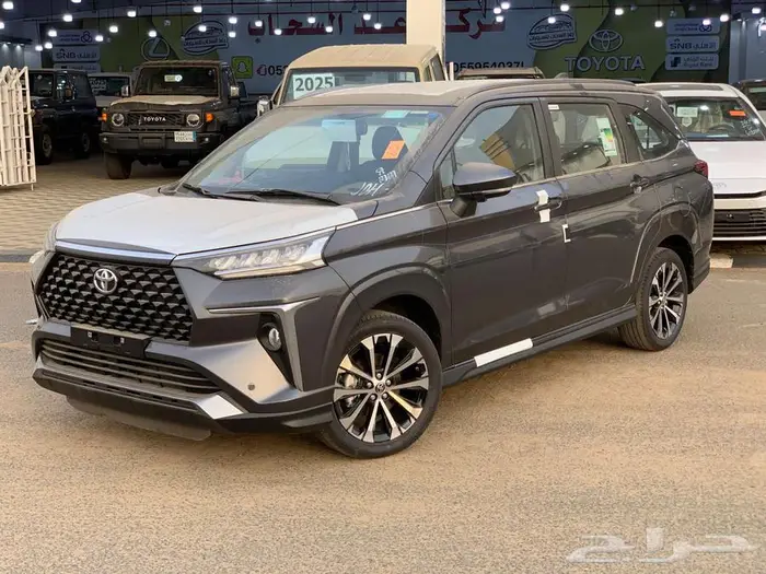 تويوتا فيلوز . 1