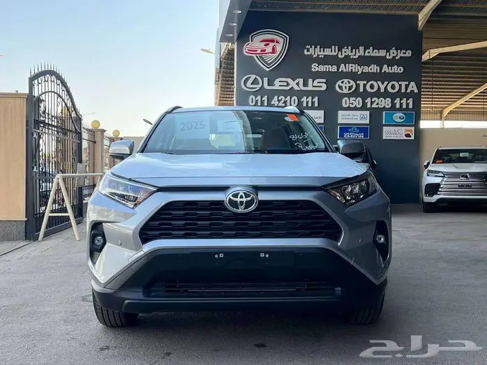 تويوتا راف فور XLE بنزين 2025 متاح اقساط و كاش 1