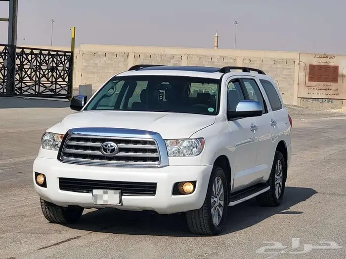 تويوتا سيكويا فل كامل 2011 6