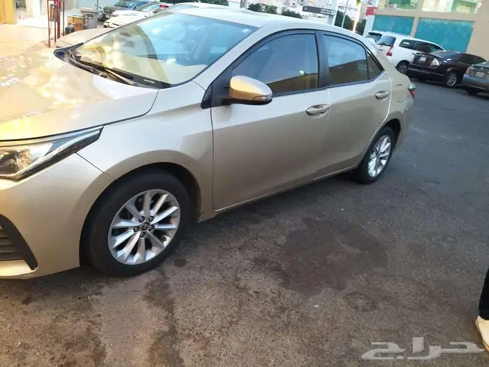 تويوتا كورولا نظيف جدا 0