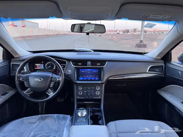 فورد تورس امبيانتي 2021 15