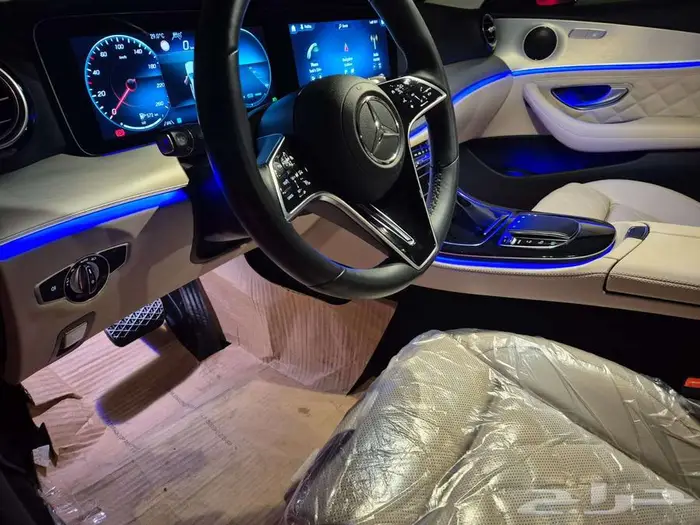البيع مرسيدس 2023 E200 ممشى 14 الف فقط 1