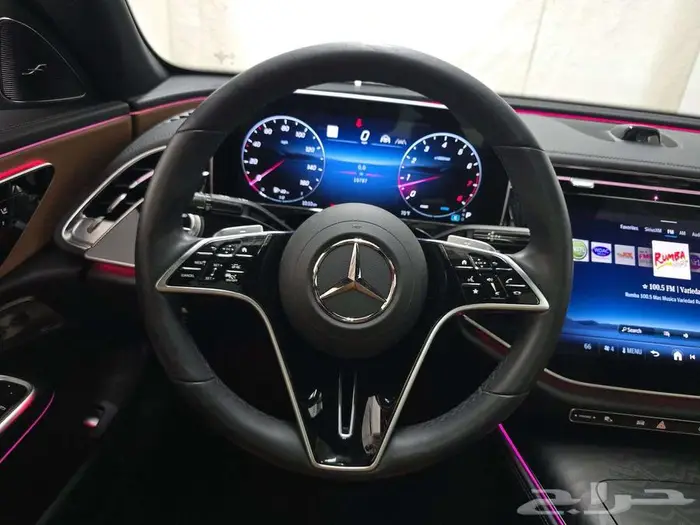 E كلاس اعلى المواصفات 3 شاشات 2025 8