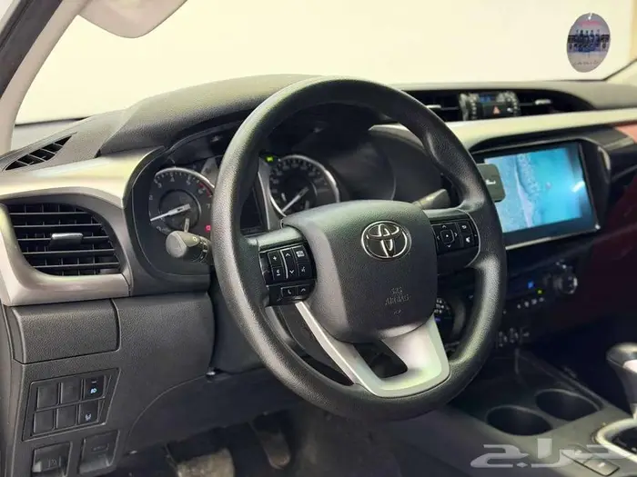 تويوتا هايلوكس دبل غمارتين 2024 11