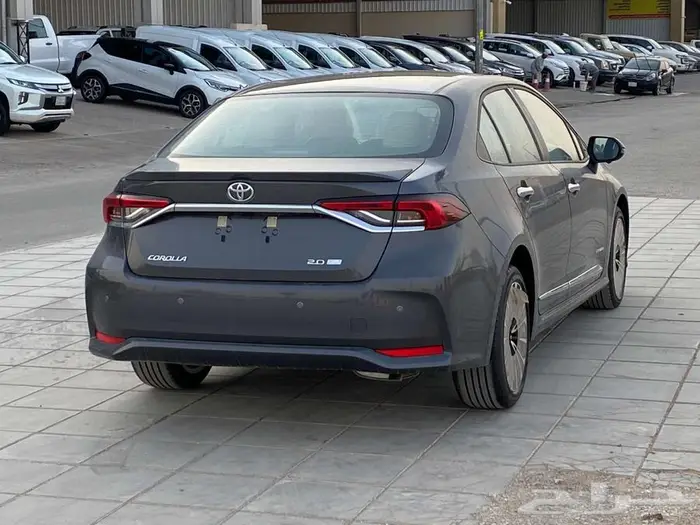 تويوتا كورلا فتحه 2.0 2025 كاش -اقساط 3