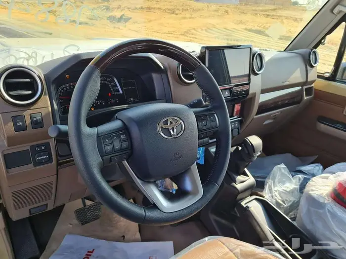 شاص فل كامل بنزين توماتيك 13