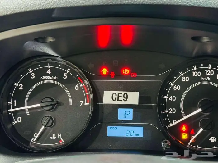 هايلوكس بريمي سلق 2025 بنزين 2.7 قير اتوماتيك دبل 9