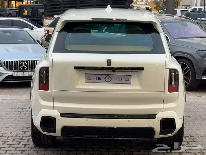 رولز رويس كولينان بلاك بادج 2025 مستخدم 11