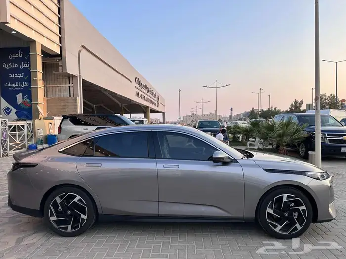 شانجان ايدو بلس 2025 4