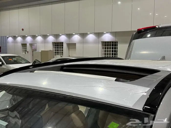 تويوتا رافور نص فل فتحة سقف فضي بنزين 2025 اقل سعر 2