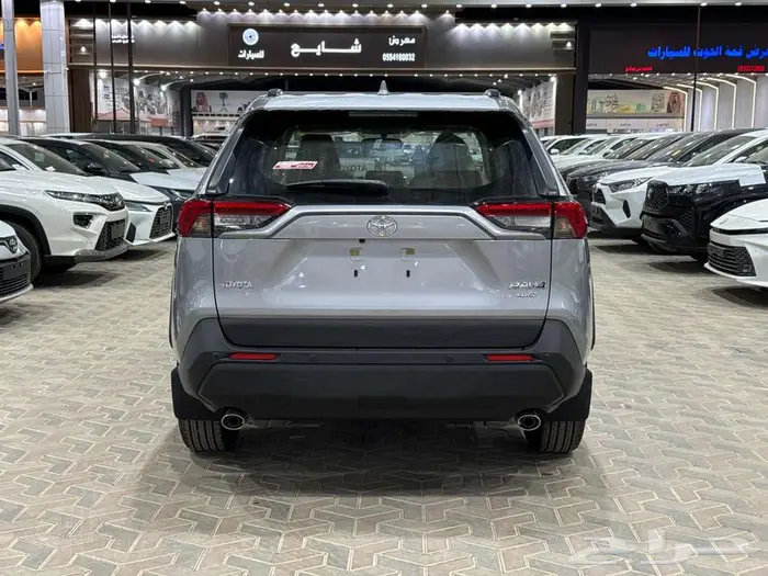 تويوتا رافور نص فل فتحة سقف فضي بنزين 2025 اقل سعر 36