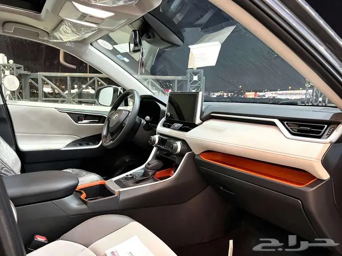 تويوتا راف فور اكس ال اي بنزين فتحة سقف 2025 كاش واقساط 13