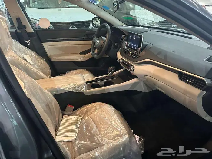 نيسان التيما موديل 2025 ستاندر S 8