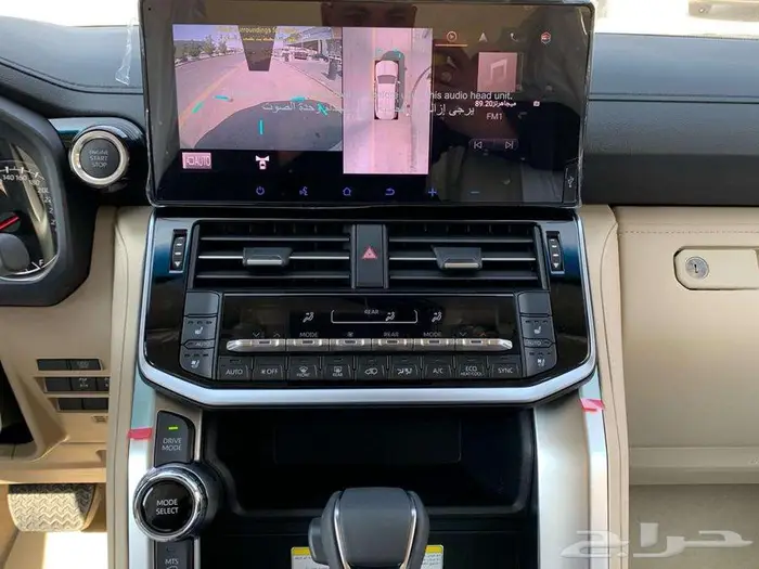 تويوتا لاندكروزر VX بنزين موديل 2024 21