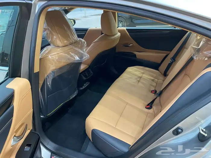 لكزس ( ES250 ) AA ستاندر 2025 بريمي 16