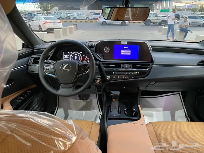 لكزس ( ES250 ) AA ستاندر 2025 بريمي 17