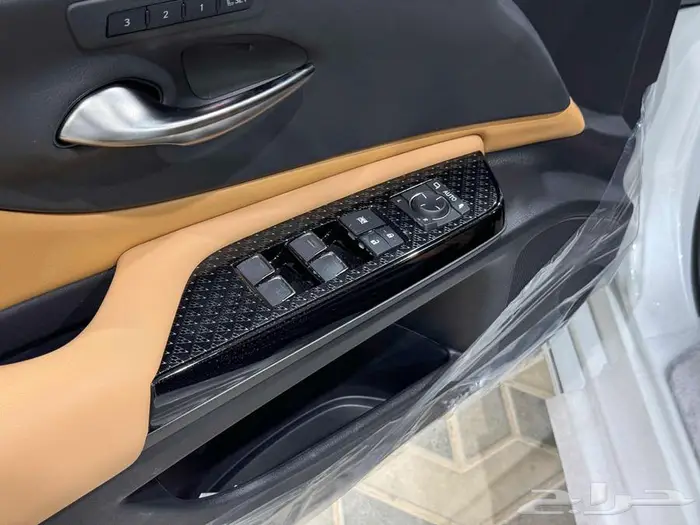 لكزس ES 350 سي سي ابيض بنزين 2025 اقل سعر كاش واقساط 25