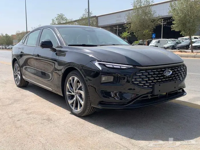 فورد توورس تيتانيوم موديل 2026 سعودي 2