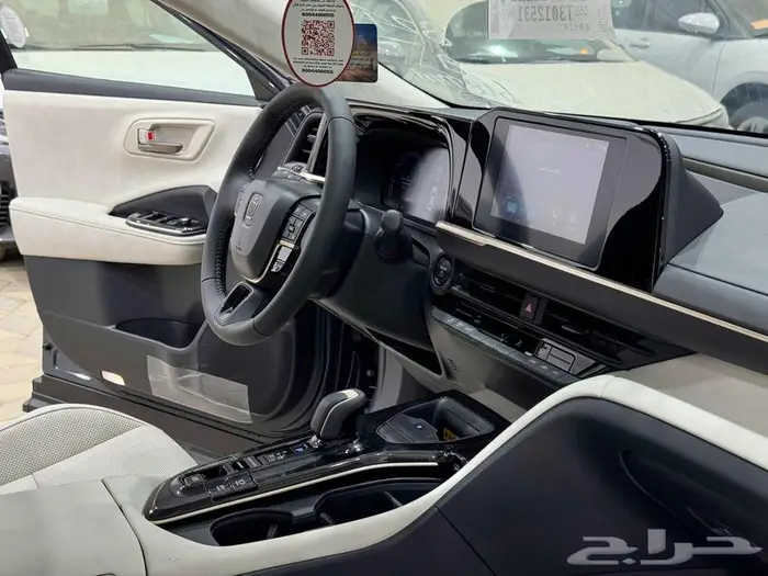 تويوتا كراون برستيج رصاصي هايبرد 2026 اقل سعر كاش واقساط 19