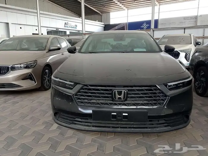 هوندا اكورد اي اكس 1.5 تيربو 2025 اسود 2