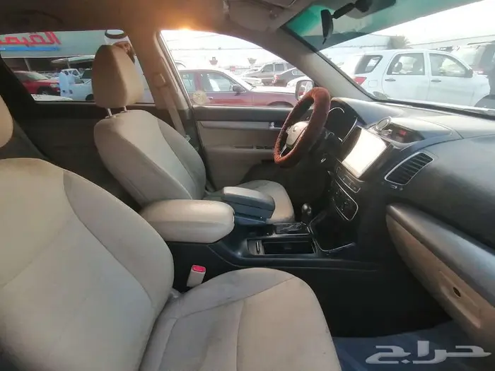 كيا سورينتو 2015 5