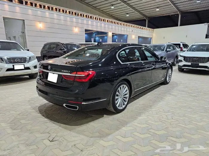 بي ام دبليو 730Li 2018 فئة بيزنس 3