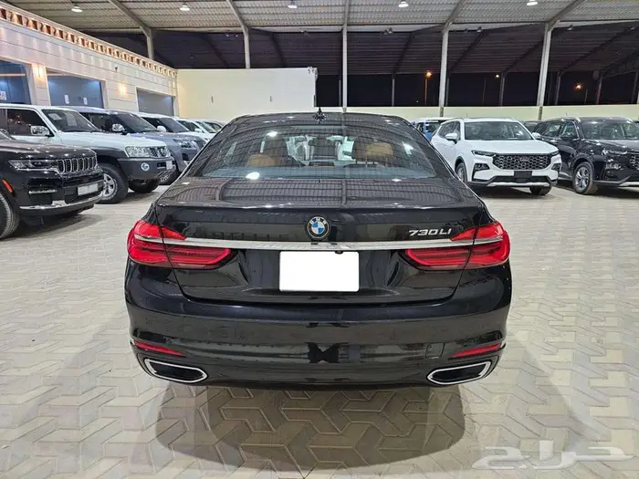 بي ام دبليو 730Li 2018 فئة بيزنس 4
