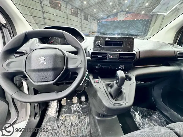 بيجو بارتنر شاص طويل 2024 توصيل لجميع انحاء المملكه 4