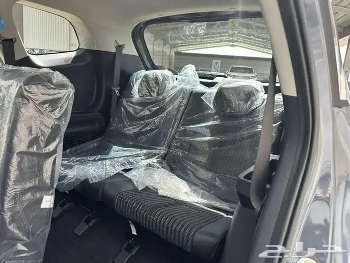 كيا كارينز ستندر 1.5 موديل 2025 شاشه وكاميرا 5