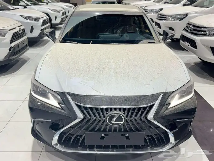 لكزس ES 350 بريمي فتحة سقف 2025 10