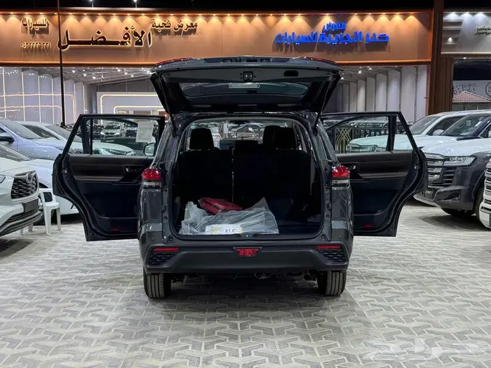 تويوتا اينوفا ستاندر رمادي بنزين 2026 اقل سعر كاش وبنوك 33