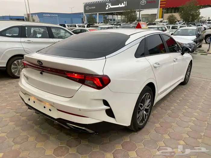 كيا (k5) مستورد كوري 2021 مقاعد جلد اسود تشغيل بصمه 4